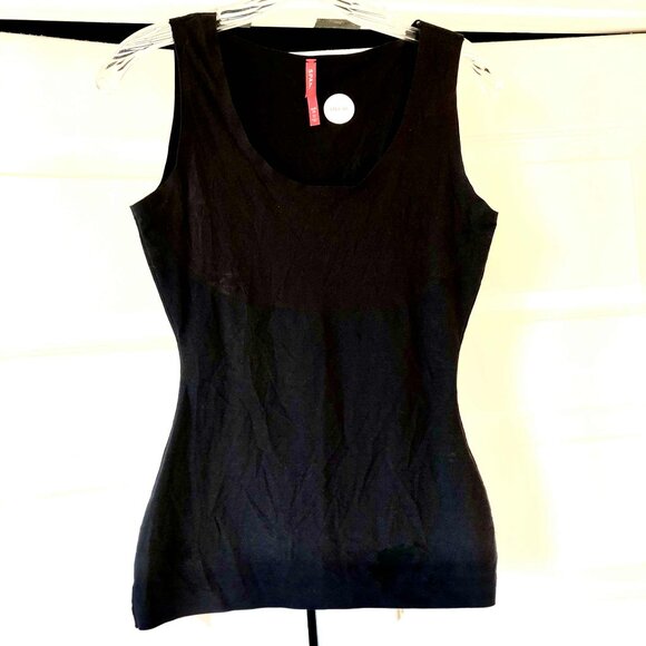 NWT SPANX Supersmooth Essential Tank Top Shapewear Very Black M - Picture 4 of 6
